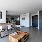 Afa, Proche D Ajaccio, Magnifique 4 Pers Avec Piscine Privee Et Vue Montagne *