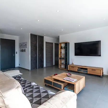 Villa Afa, Proche D Ajaccio, Magnifique 4 Pers Avec Piscine Privée Et Vue Montagne
