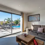 Afa, Proche D Ajaccio, Magnifique 4 Pers Avec Piscine Privee Et Vue Montagne