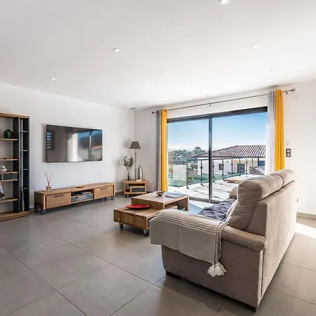 Afa, Proche D Ajaccio, Magnifique 4 Pers Avec Piscine Privee Et Vue Montagne 빌라