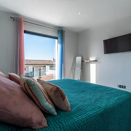 Afa, Proche D Ajaccio, Magnifique 4 Pers Avec Piscine Privee Et Vue Montagne * Afa