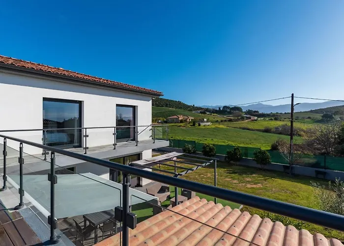 Afa, Proche D Ajaccio, Magnifique 4 Pers Avec Piscine Privee Et Vue Montagne *