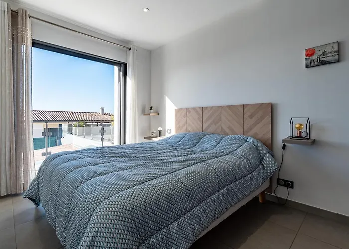 Afa, Proche D Ajaccio, Magnifique 4 Pers Avec Piscine Privee Et Vue Montagne Villa *